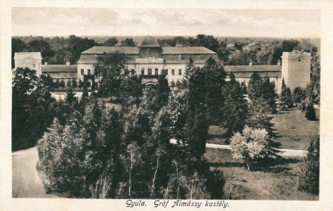 Harruckern-Wenckheim-Almásy-kastély - 1940-es évek