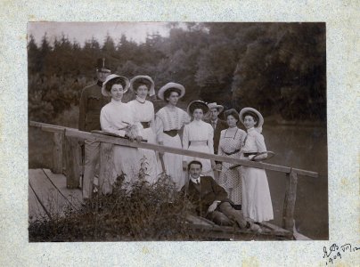 Ismeretlen családi fotó - 1909