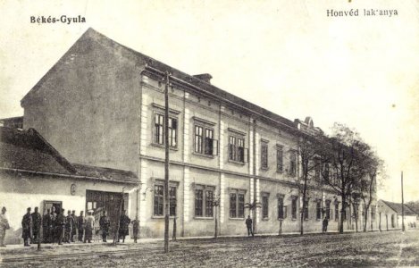 magyar_kiralyi_honved_gyalogsagi_laktanya_1910_2